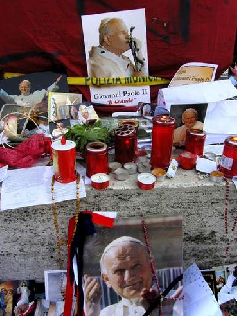 Mourning the Pope 2