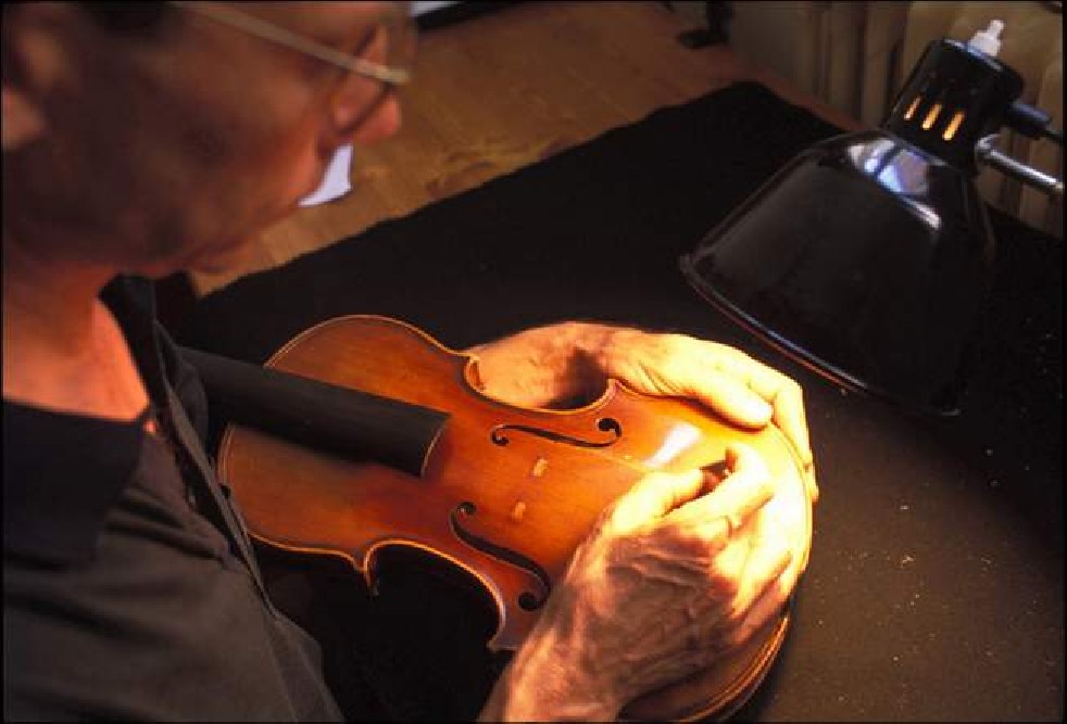 Stradivarius' Heirs 