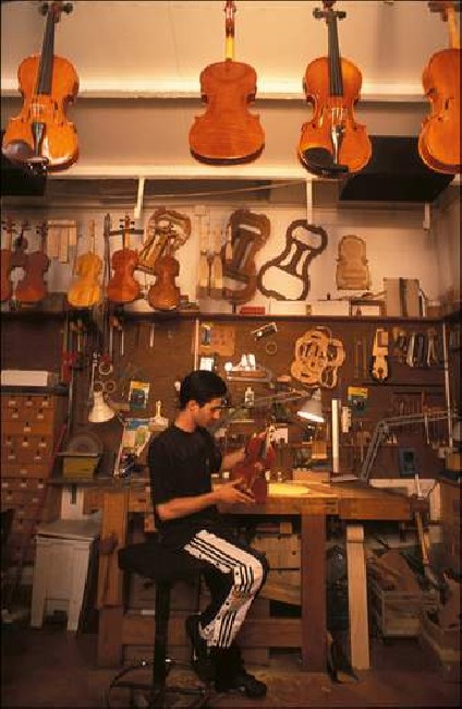 Stradivarius' Heirs 