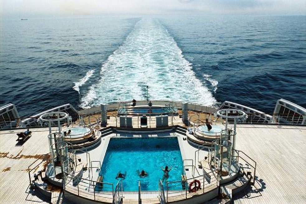 Queen Mary 2