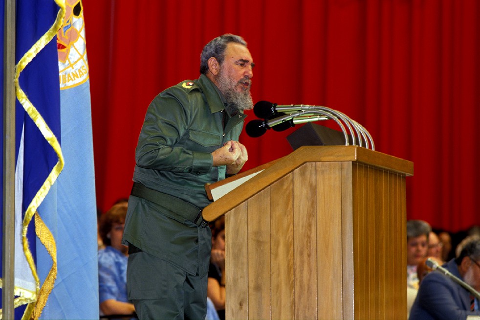 ADIOS !  Comandante Fidel