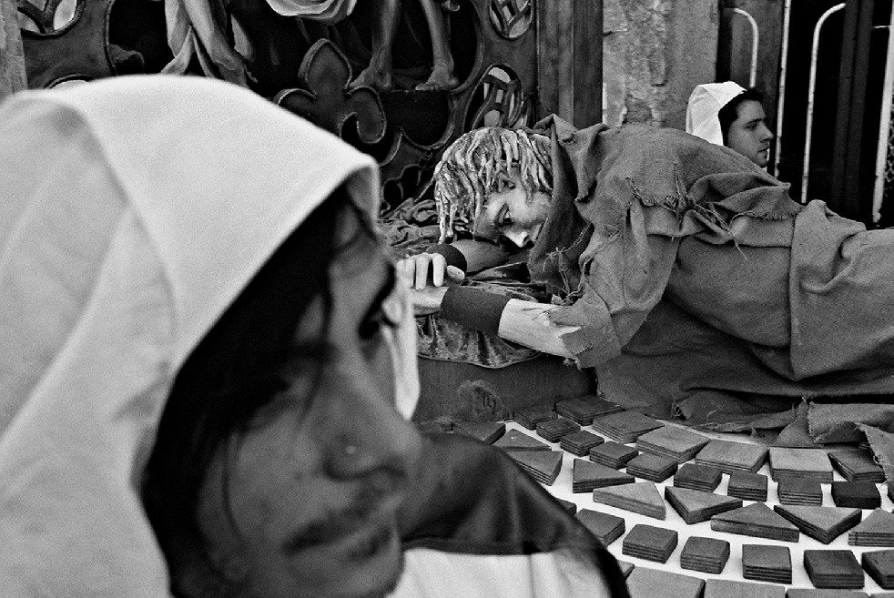 Dead Christ 
