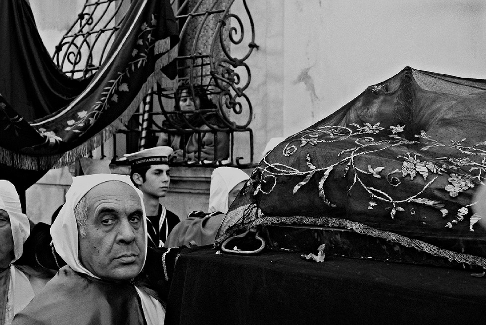 Dead Christ 