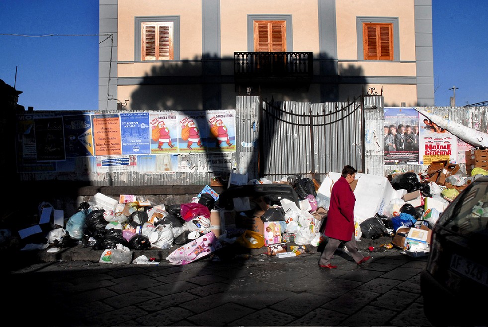 Naples rubbish crisis I 