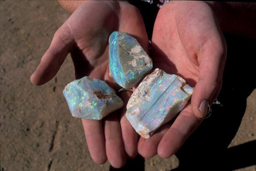 Opal Hunters 