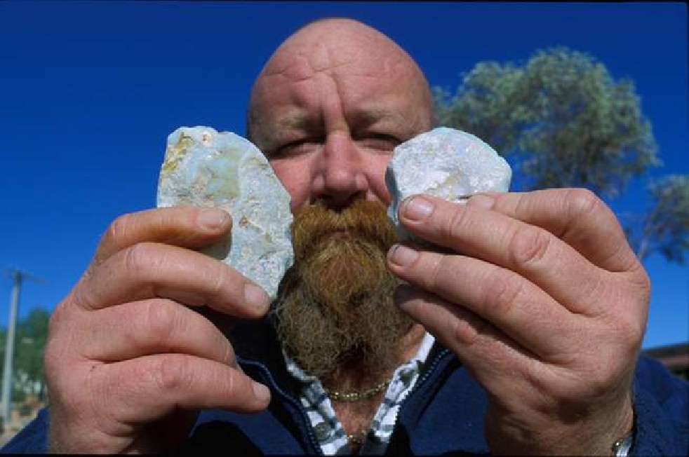 Opal Hunters 